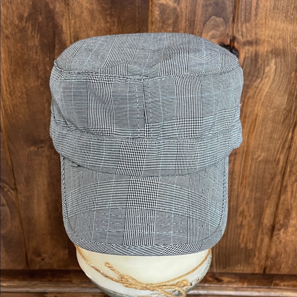 Stylish Black and White Plaid Cap